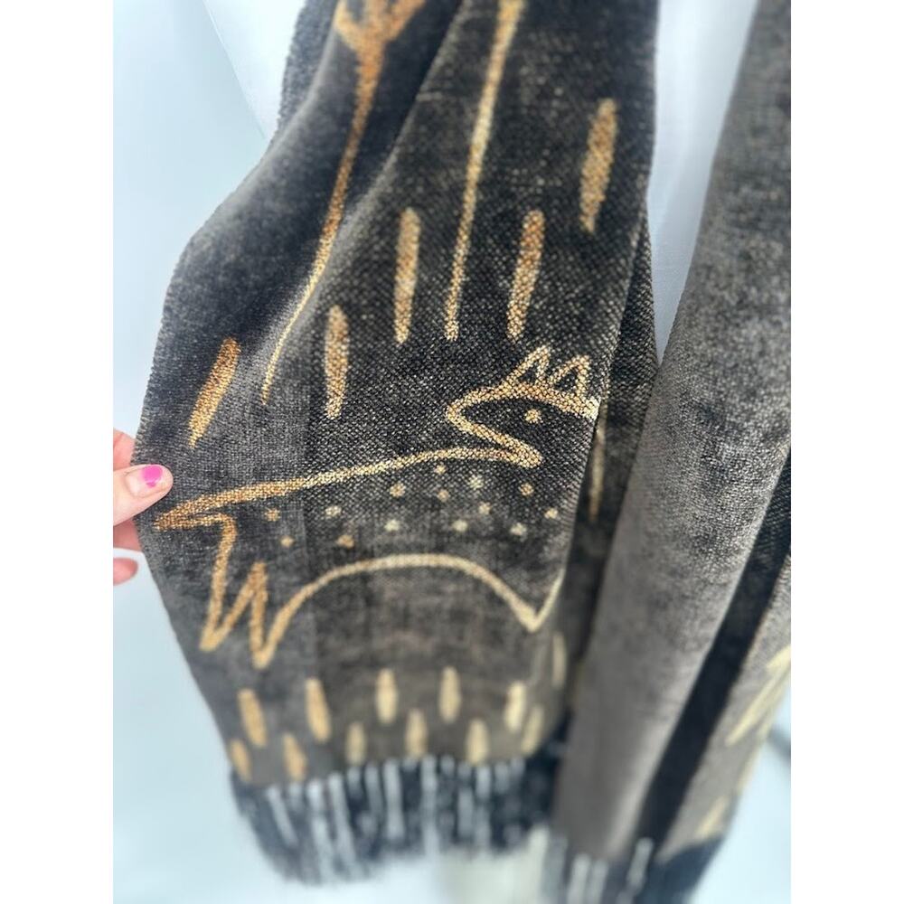 Maude Andrade Handwoven Elegance Artisian Tribal Folk Fringe Chenille Scarf 74"L - Picture 6 of 8
